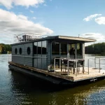 Hausboot auf der Mecklenburgischen Seenplatte