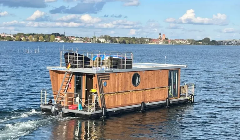 luxus hausboot mieten mecklenburgische seenplatte